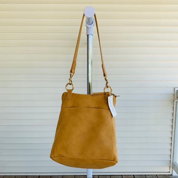 NWT Universal Thread Camel Suede Bucket Bag - Picture 6 of 8